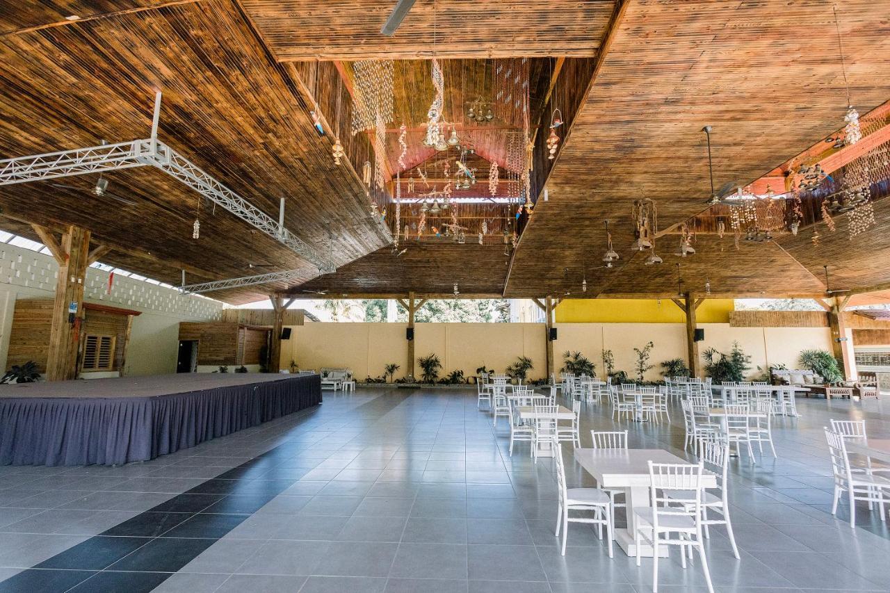 Rancho Guacamayos Hotel & Restaurantes Bonao Екстериор снимка