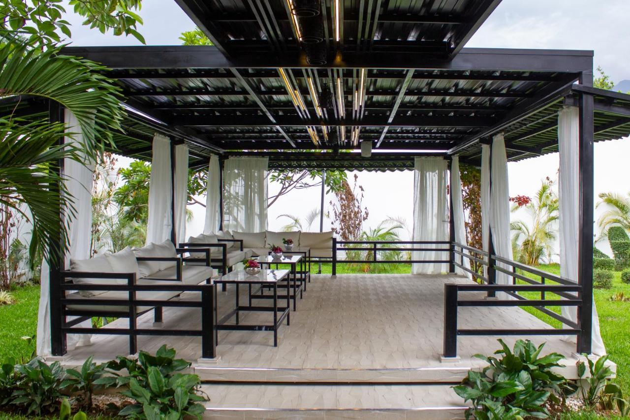 Rancho Guacamayos Hotel & Restaurantes Bonao Екстериор снимка
