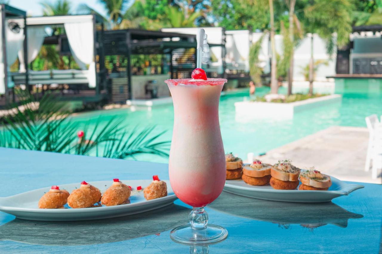 Rancho Guacamayos Hotel & Restaurantes Bonao Екстериор снимка