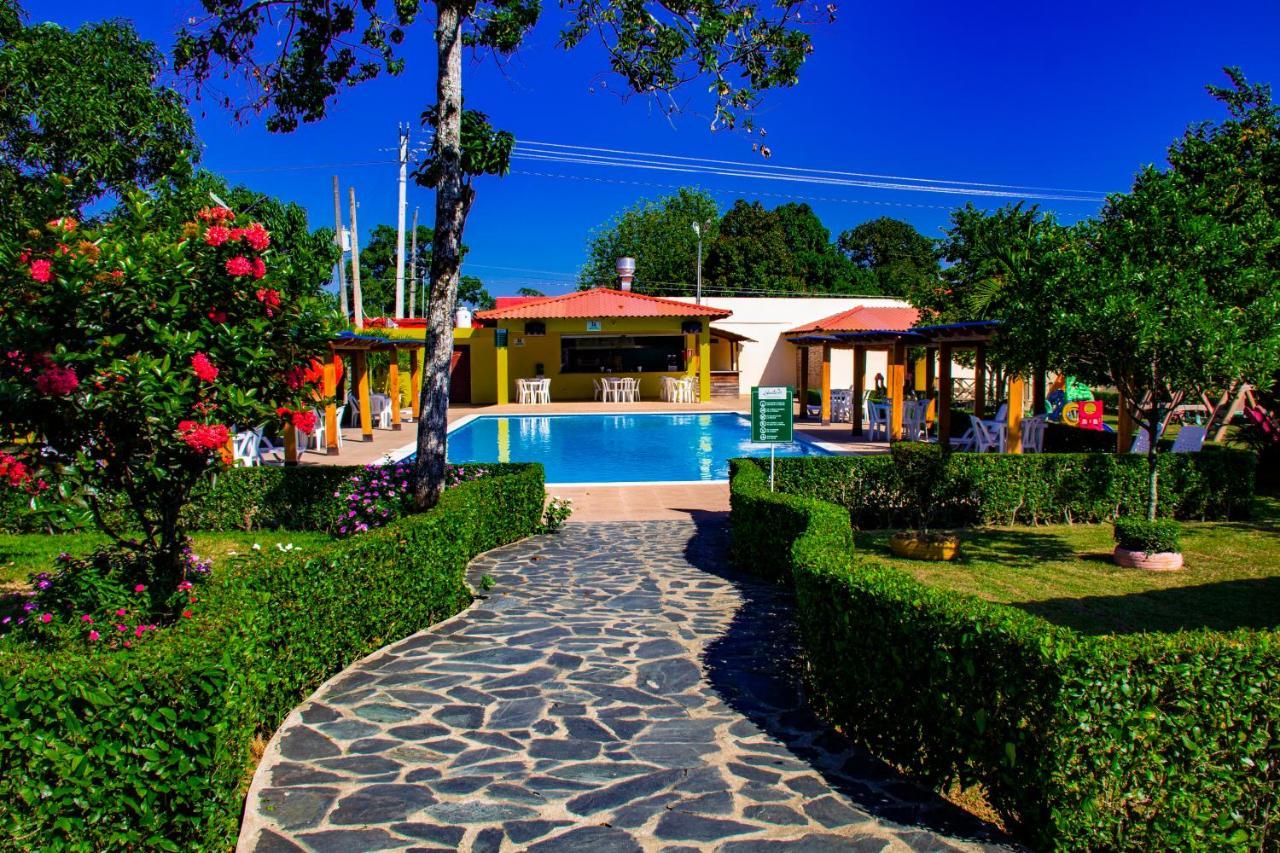 Rancho Guacamayos Hotel & Restaurantes Bonao Екстериор снимка