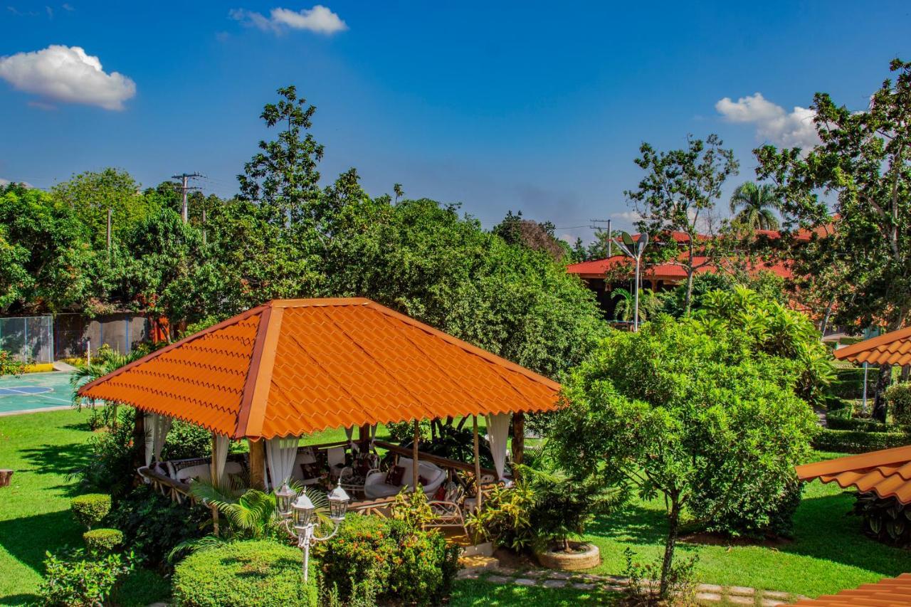 Rancho Guacamayos Hotel & Restaurantes Bonao Екстериор снимка