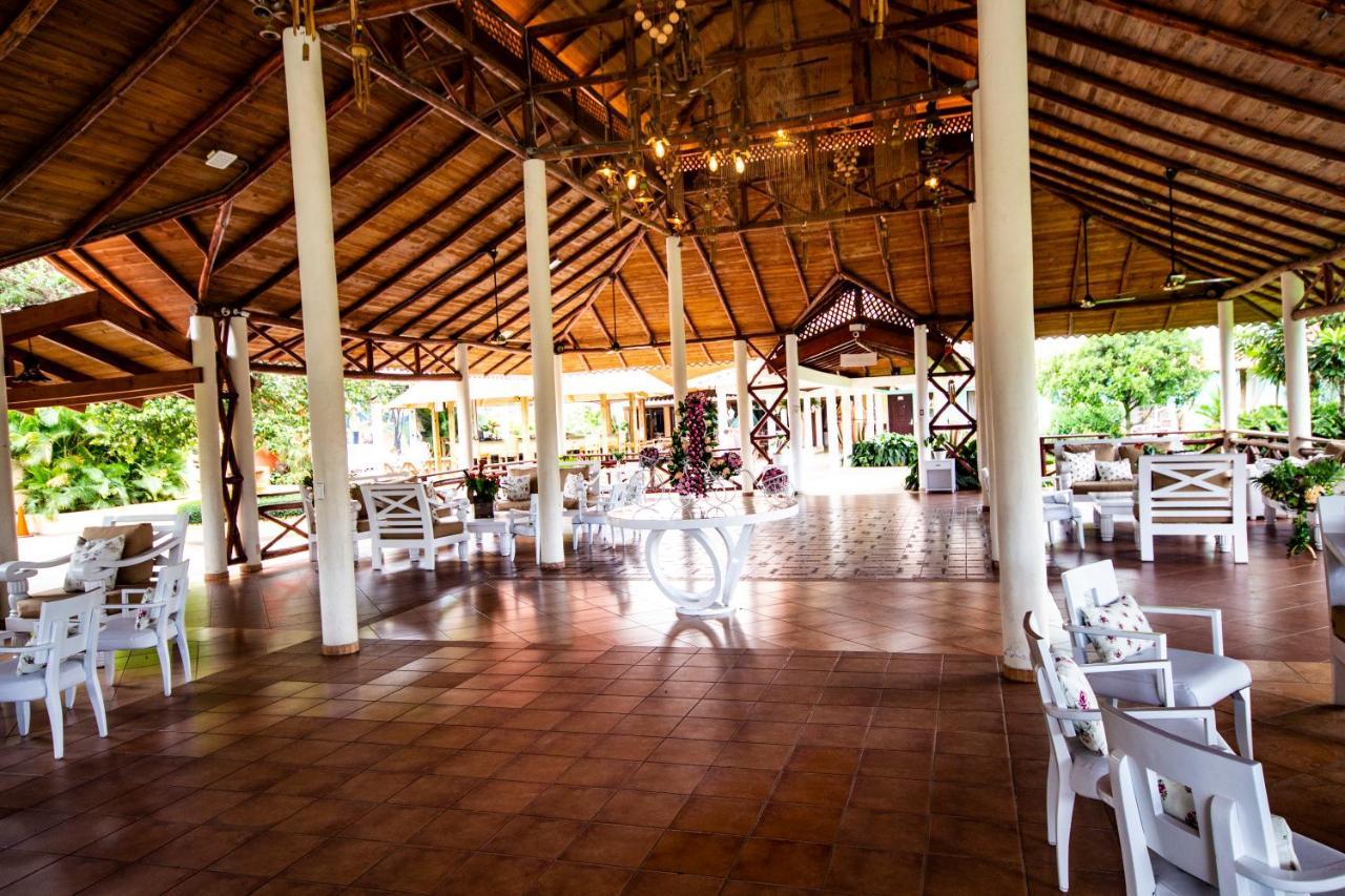 Rancho Guacamayos Hotel & Restaurantes Bonao Екстериор снимка