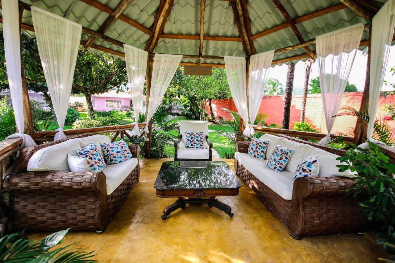 Rancho Guacamayos Hotel & Restaurantes Bonao Екстериор снимка